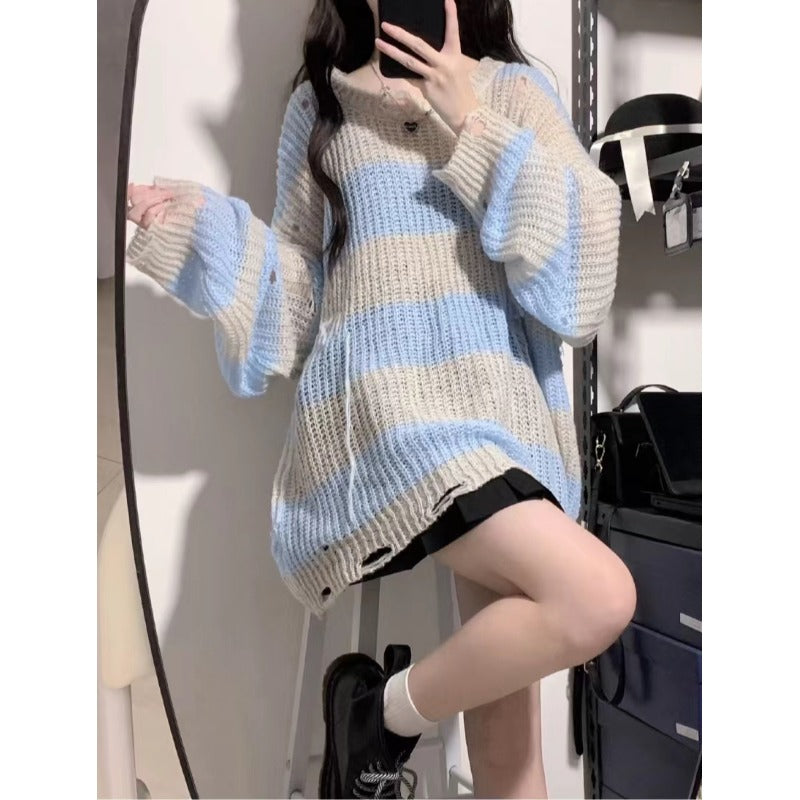 Женский длинный свитер в рваную полоску в корейском стиле