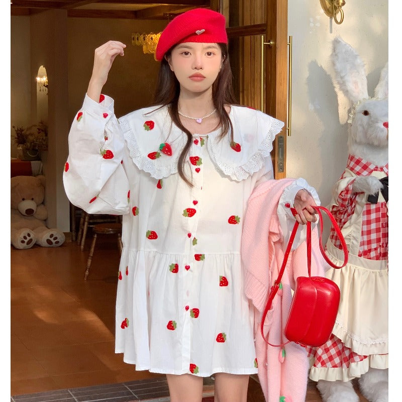 Langärmliges, mit Erdbeeren besticktes Kawaii-Kurzkleid für Damen