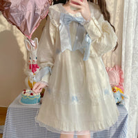 Damenkleid mit Kawaii-Puppenkragen und Puffärmeln