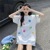 T-shirt da donna con giuntura floreale colorata Kawaii