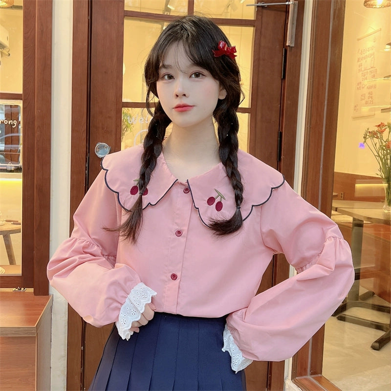Женская рубашка с вышивкой вишневого цвета и кукольным воротником Kawaii