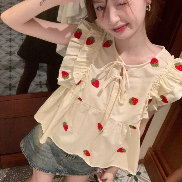 Женская футболка с рюшами и принтом клубники Kawaii