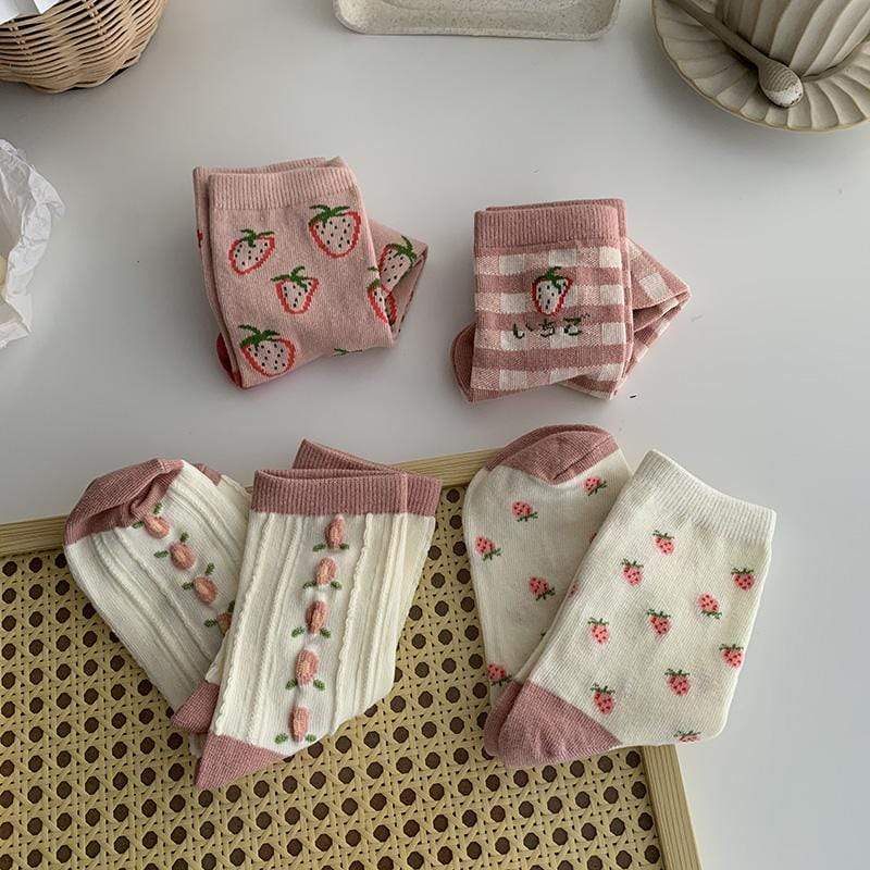 Kawaiifashion As Picture Women's Kawaii Strawberry Floral Plaid Stockings(set of 4)