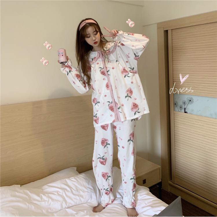 Pijama de manga acampanada con estampado de fresa kawaii-Kawaiifashion
