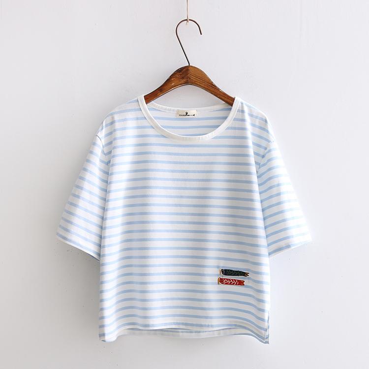 Kawaiifashion One Size Women's Korean Fashion Contrast Color Striped Fishes Embroidered Loose Tees