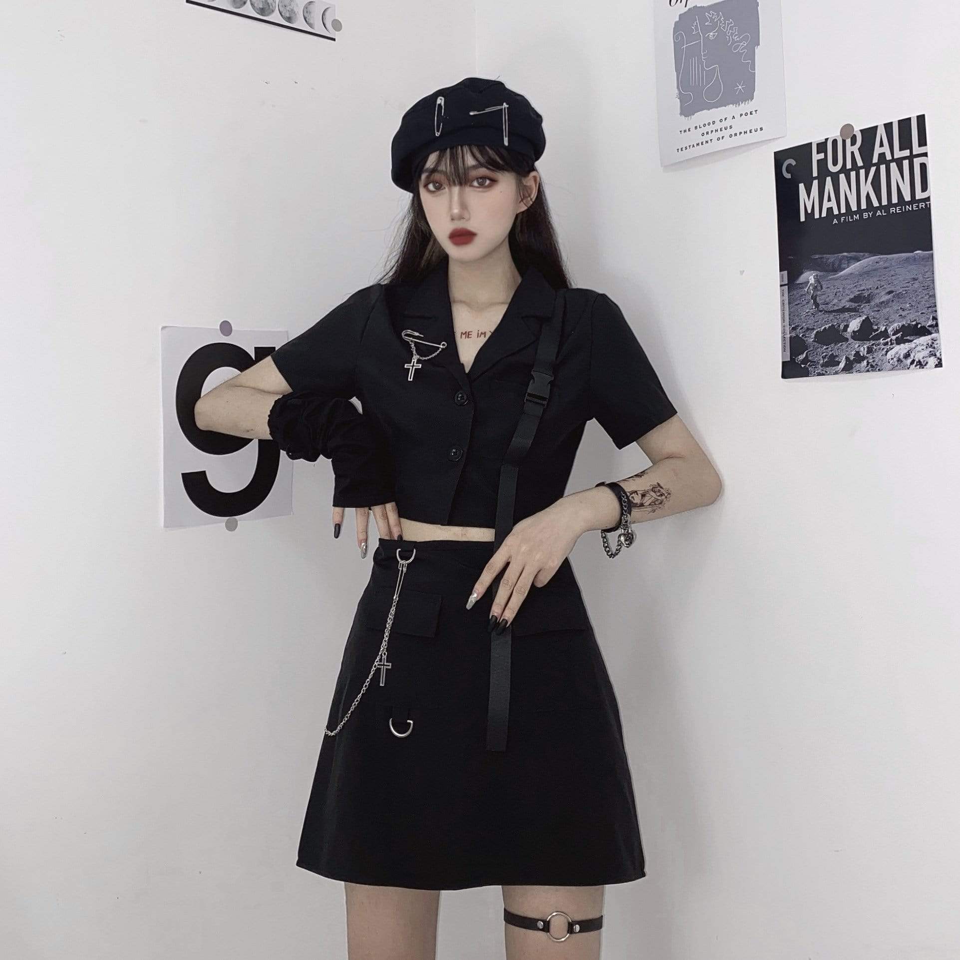 Women's Gothic High-waisted Short Wrapped Skirts-Kawaiifashion