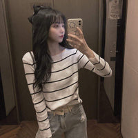 Women's Korean Fashion Contrast Color Stripe  Ripped Fitted Tees