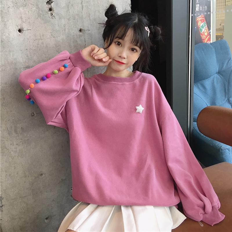 Kawaiifashion suéteres con mangas de pompones de color puro de moda coreana para mujer