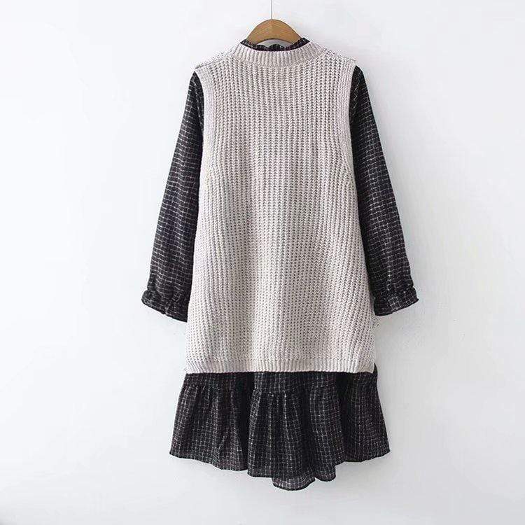 Kawaiifashion Women's Korean Fashion Pure Color Knitted Vests With Plaid Dresses