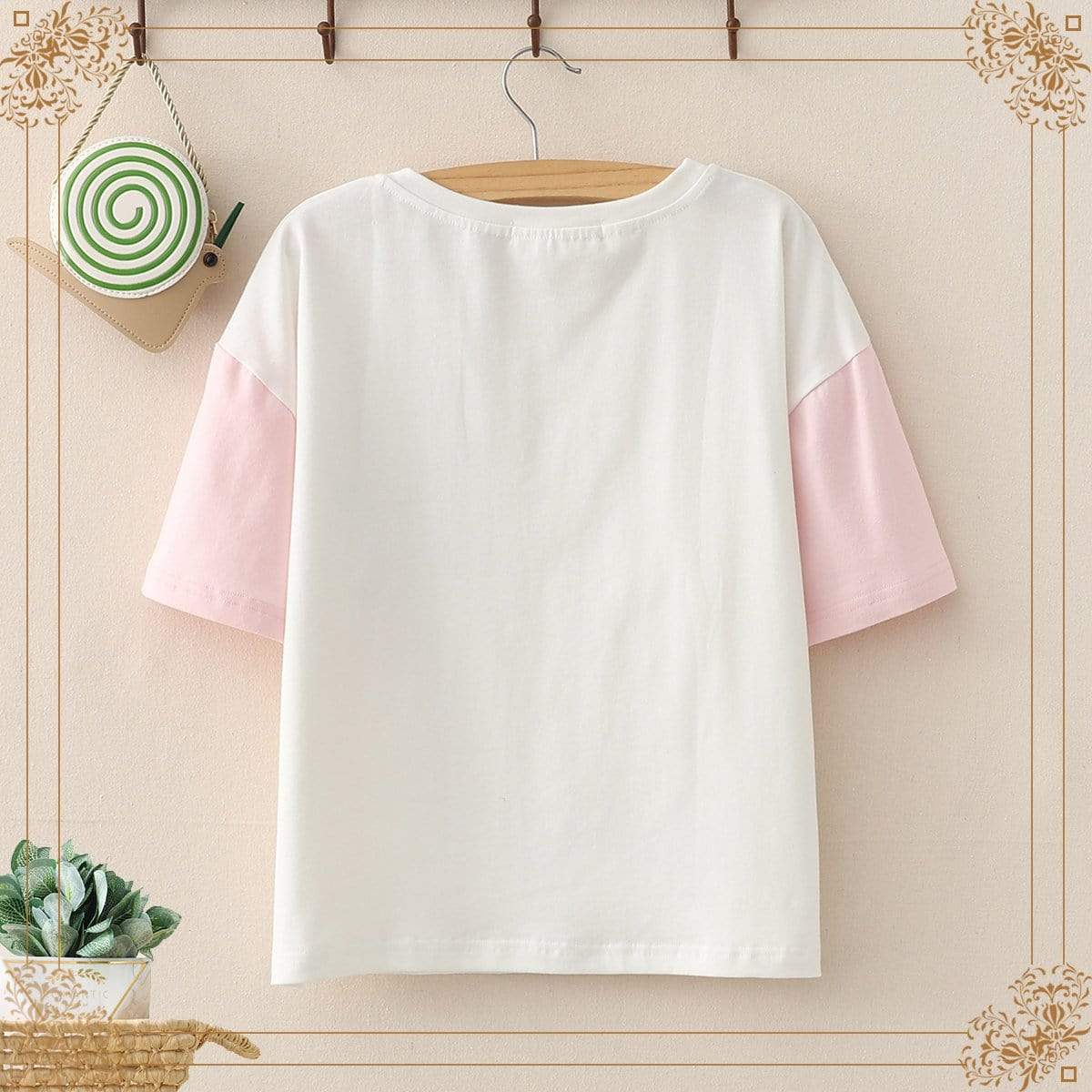 Kawaiifashion Women's Lovely Pig Printed Contrast Color Sleeved Tees