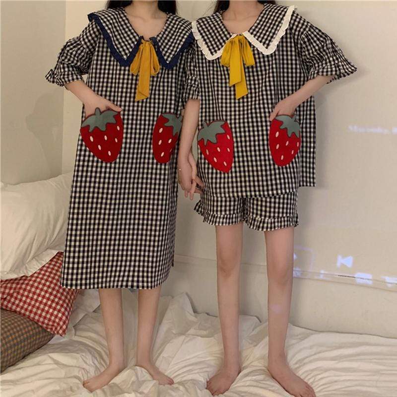 Женские пижамы с клубничным карманом и воротником Питер Пэн-Kawaiifashion