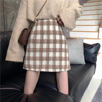 Kawaiifashion Women's Vintage Contrast Color Warm Plaid A-line Skirts