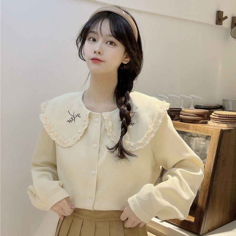 Kobine APRICOT / F Women's Cute Doll Collar Floral Embroidered Shirt
