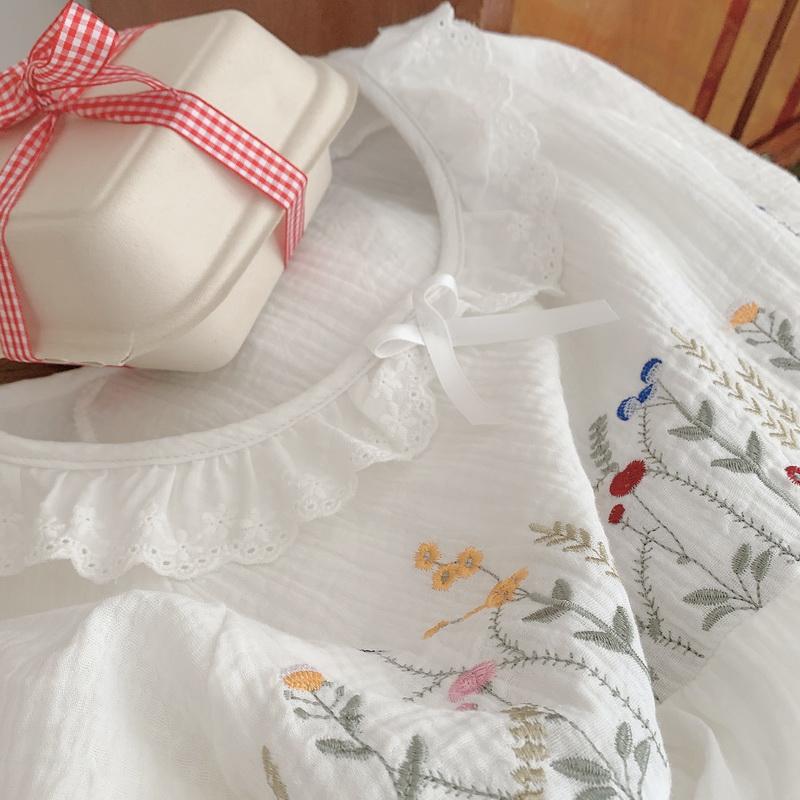 Kobine WHITE / F Lässiges Baumwoll-Pyjama-Set mit Blumenstickerei im japanischen Stil für Damen