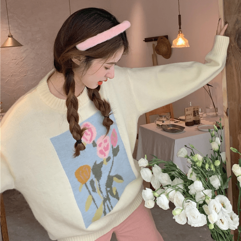 Kobine WHITE / F Women's Korean Style Floral Knitted Sweater
