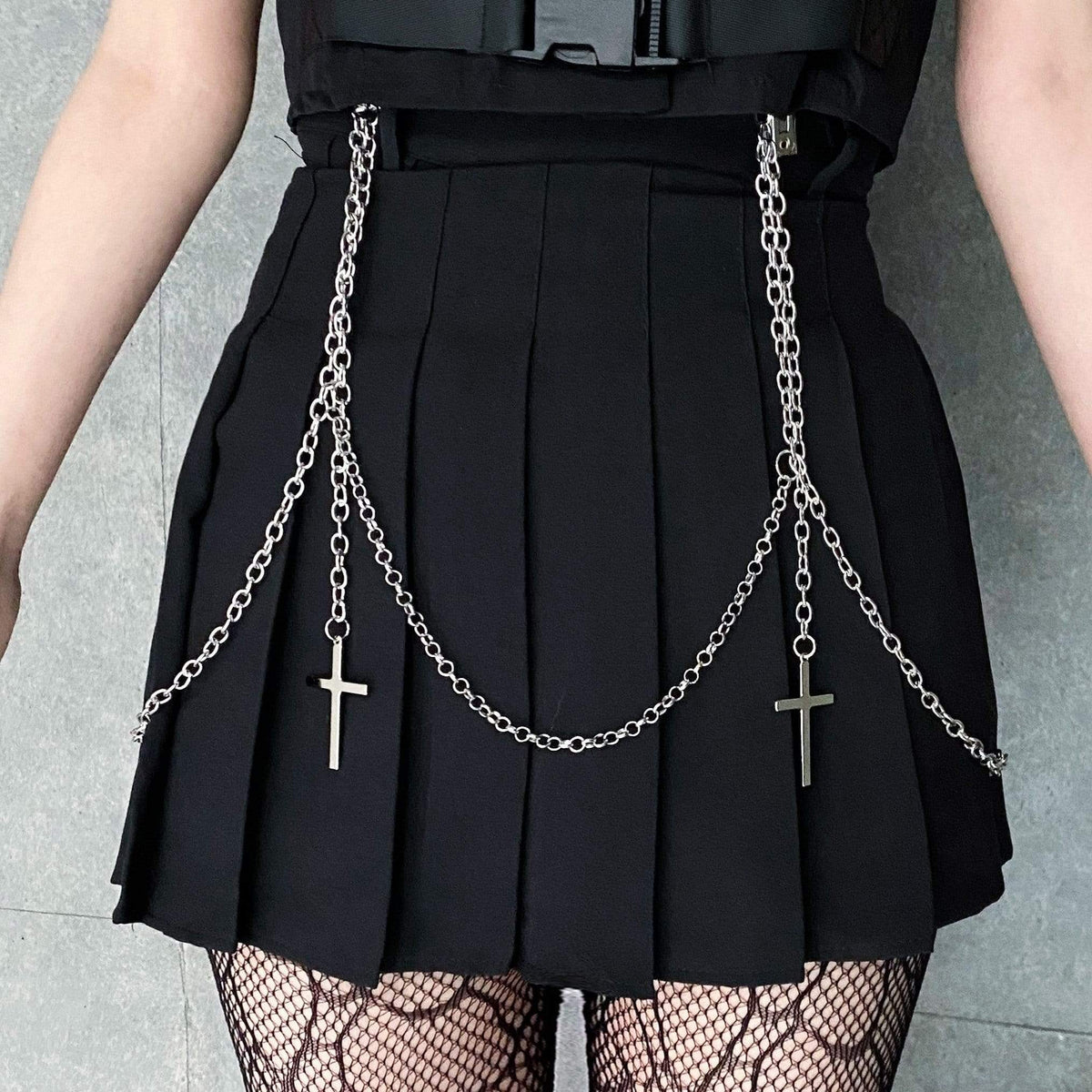 Kobine Faldas plisadas JK de cintura alta Kawaii para mujer con cadena cruzada de metal